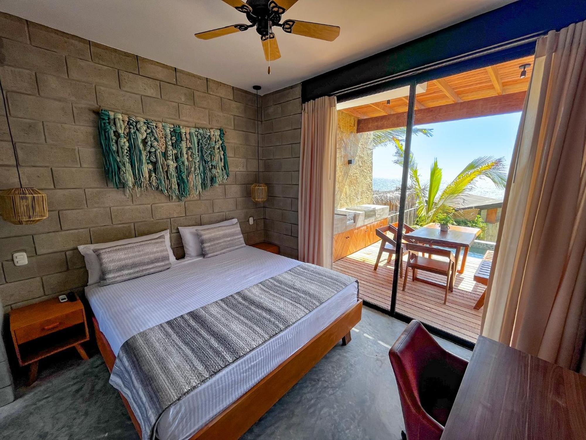 Diem Vichayito Beachfront Eco-Luxury Exterior photo