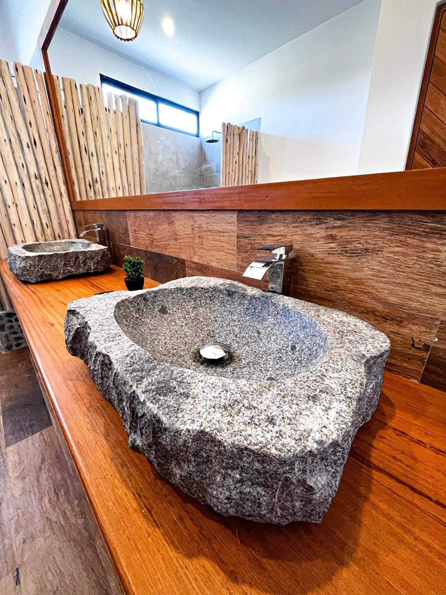 Diem Vichayito Beachfront Eco-Luxury Exterior photo