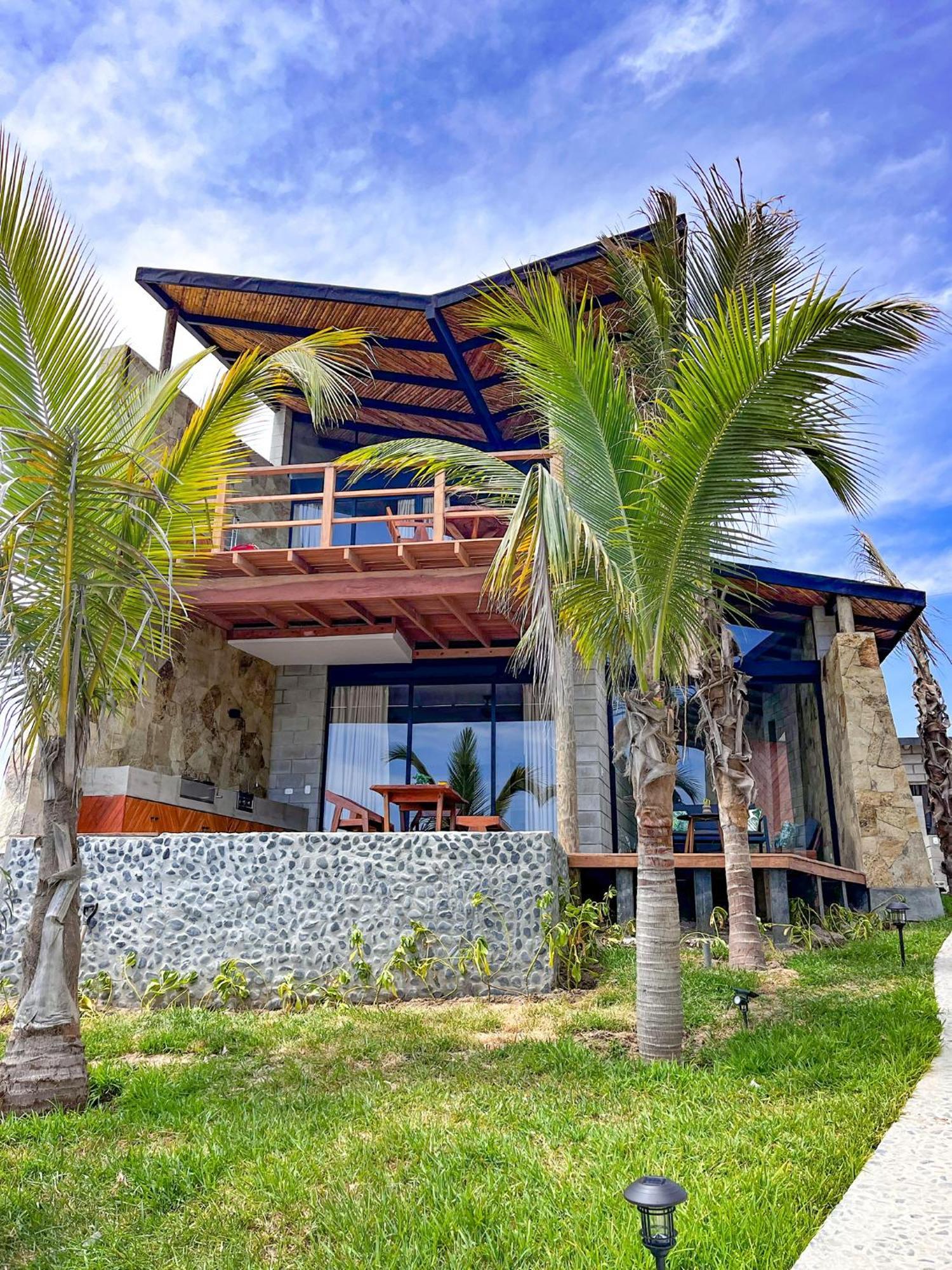 Diem Vichayito Beachfront Eco-Luxury Exterior photo